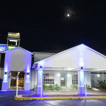 Travelodge By Wyndham וולטרבורו מראה חיצוני תמונה