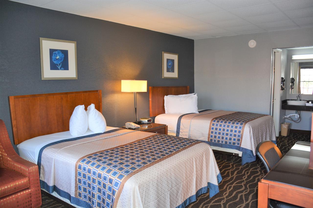Travelodge By Wyndham וולטרבורו מראה חיצוני תמונה